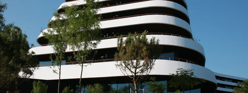 Hotel Lone image