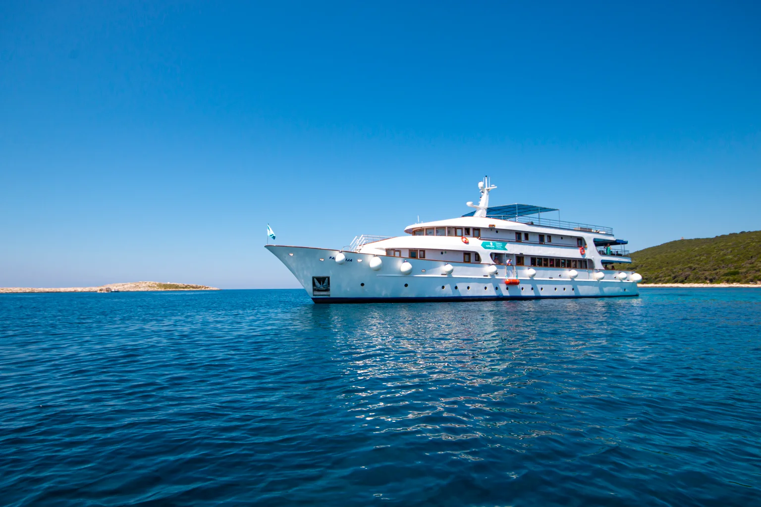 Fantazija, deluxe, Katarina Line Croatia (5) image