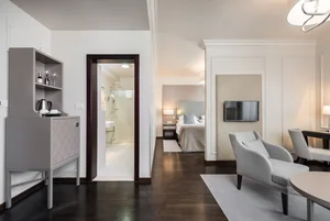 Hotel Bastion SUITE
