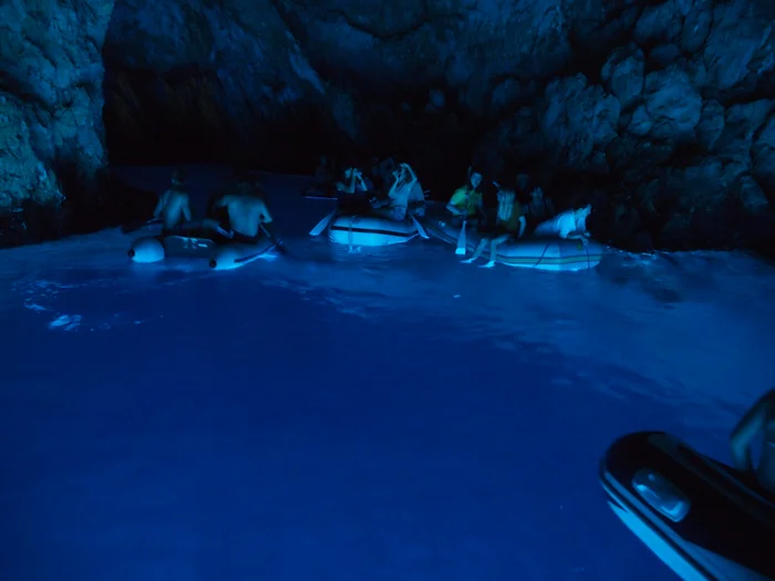 Blue Cave Bisevo (3)