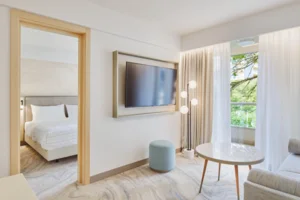 Family_suite_living_room